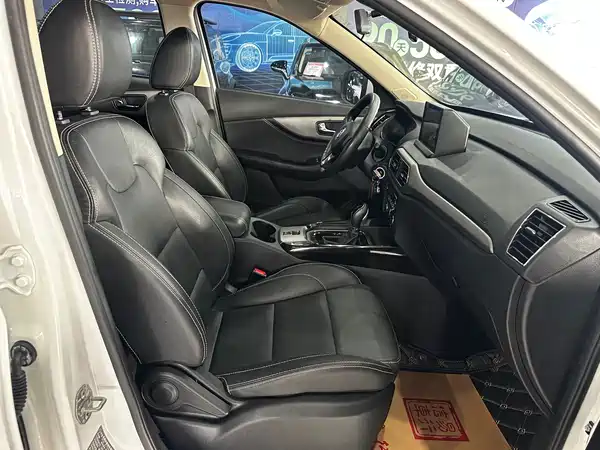 Dongfeng Scenery S560 2019