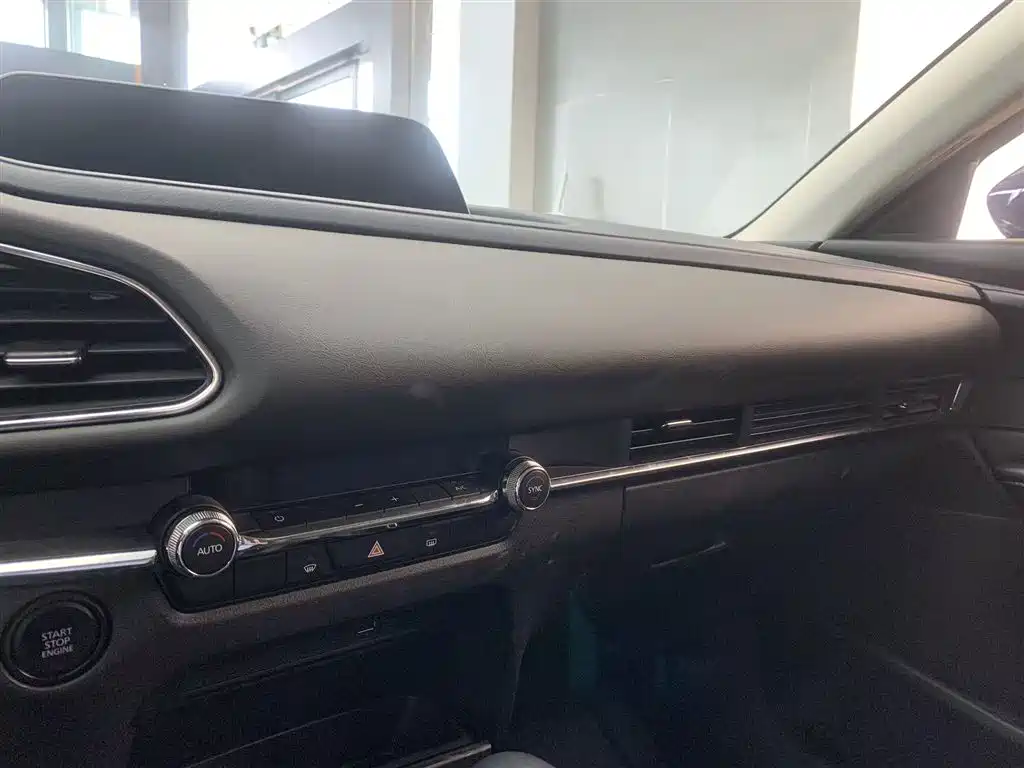 Mazda CX-30 2021