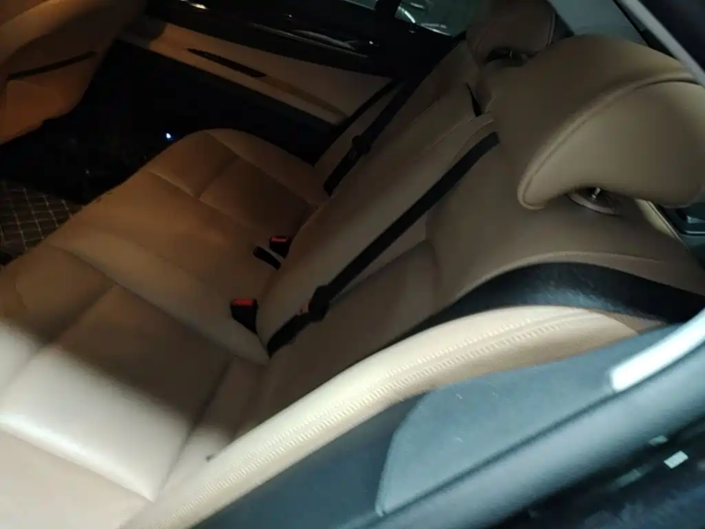 BMW 7 Series 2014 — фото 17