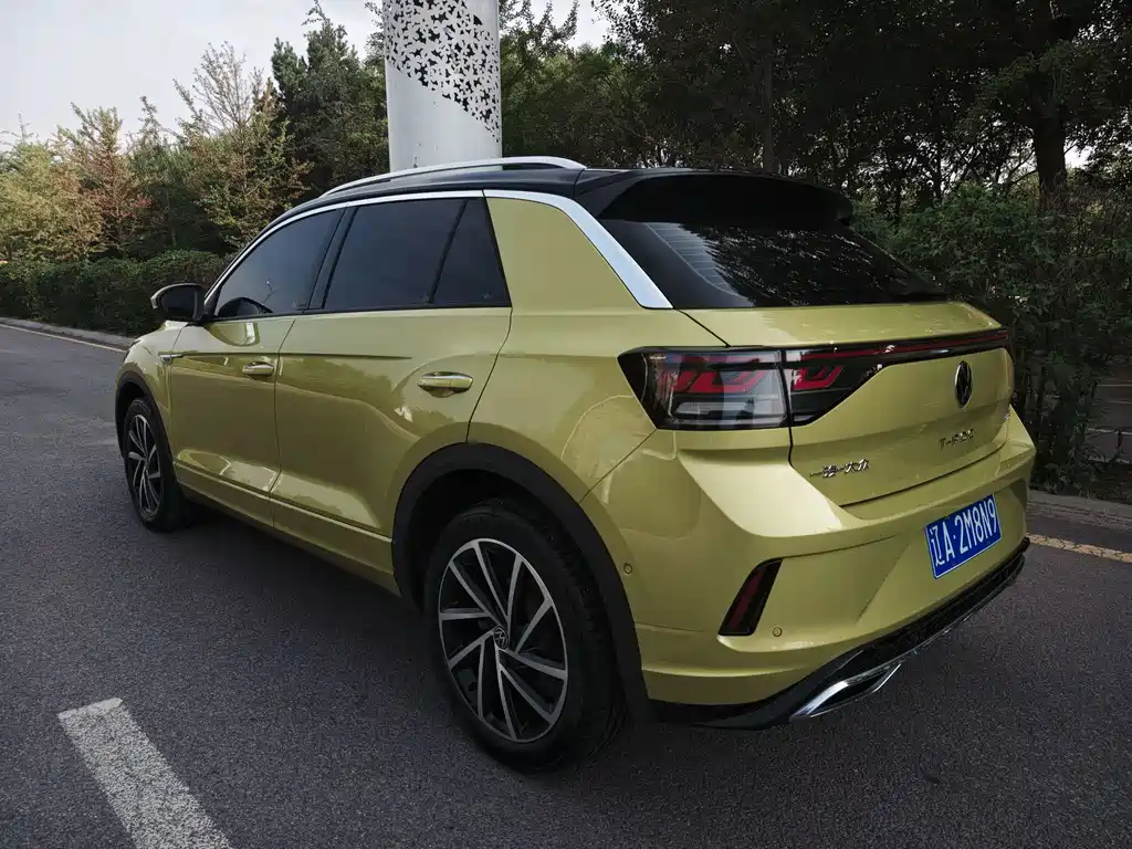 Volkswagen T-Roc 2023