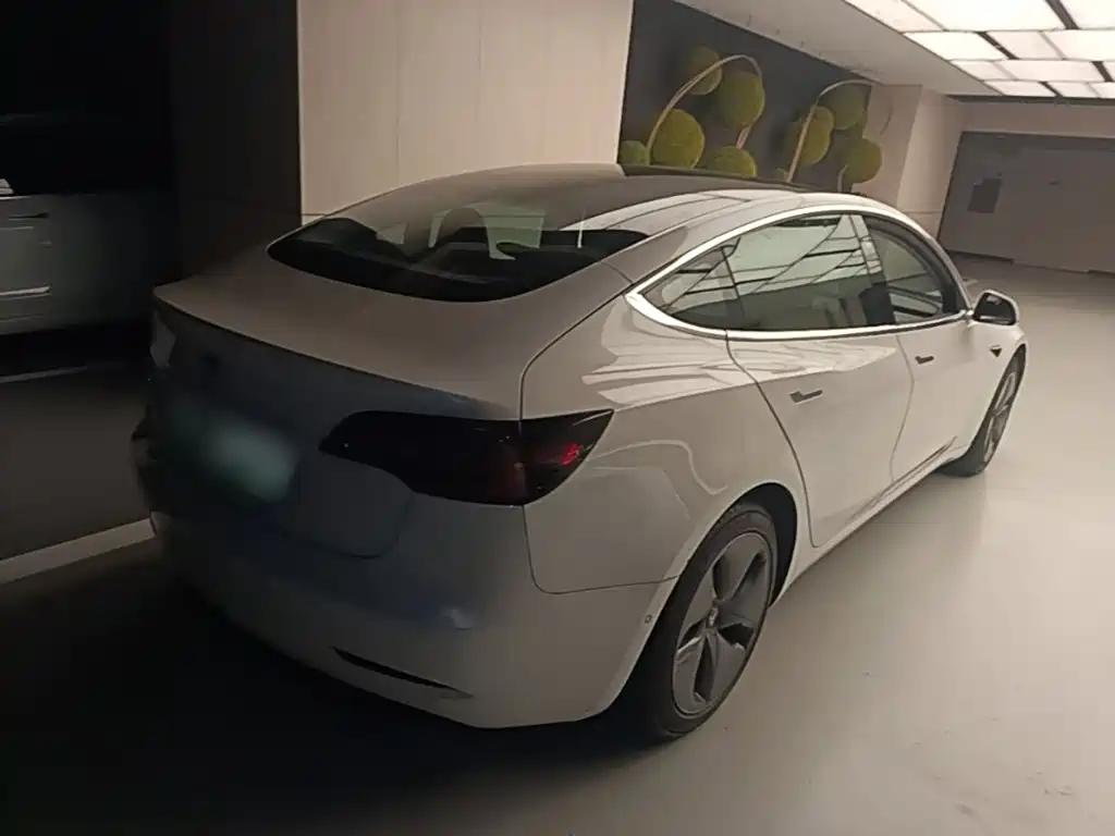 Tesla Model 3 2019 — фото 7