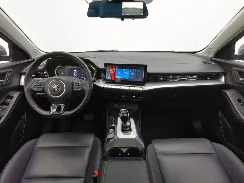 MG MG5 2022