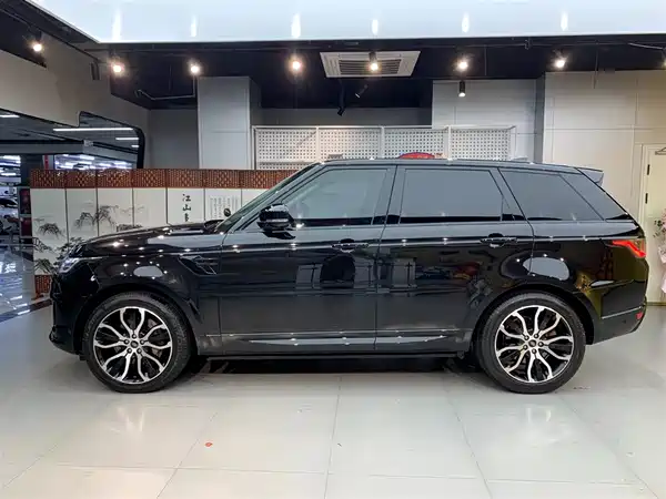 Land Rover Range Rover Sport 2021