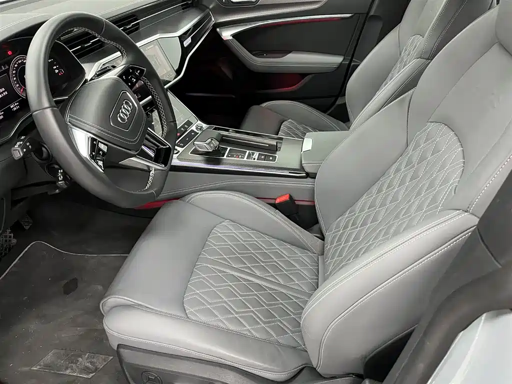 Audi A7L 2025 — фото 10