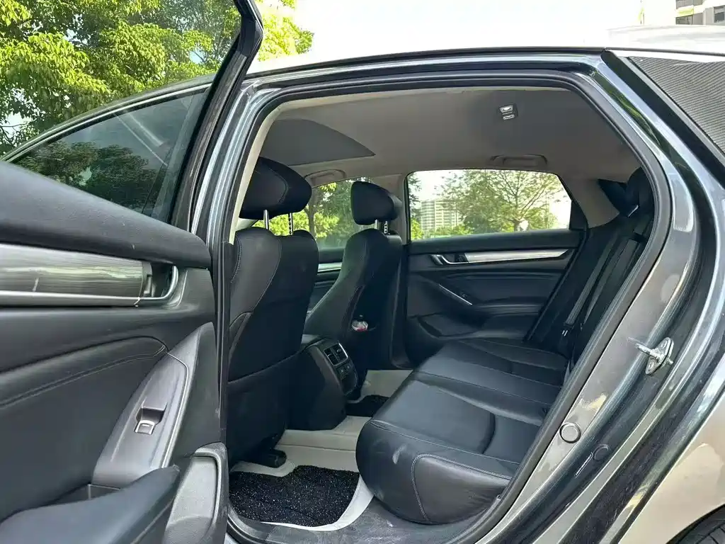 Honda Accord 2022