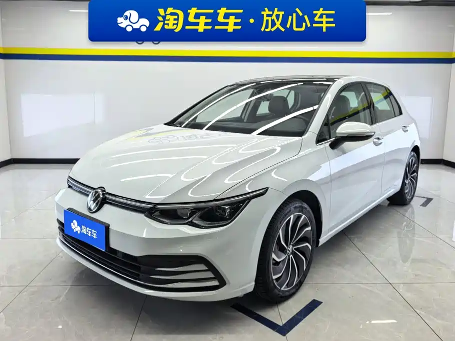 Volkswagen Golf 2021