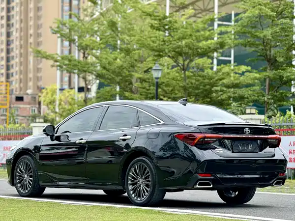 Toyota Avalon 2019