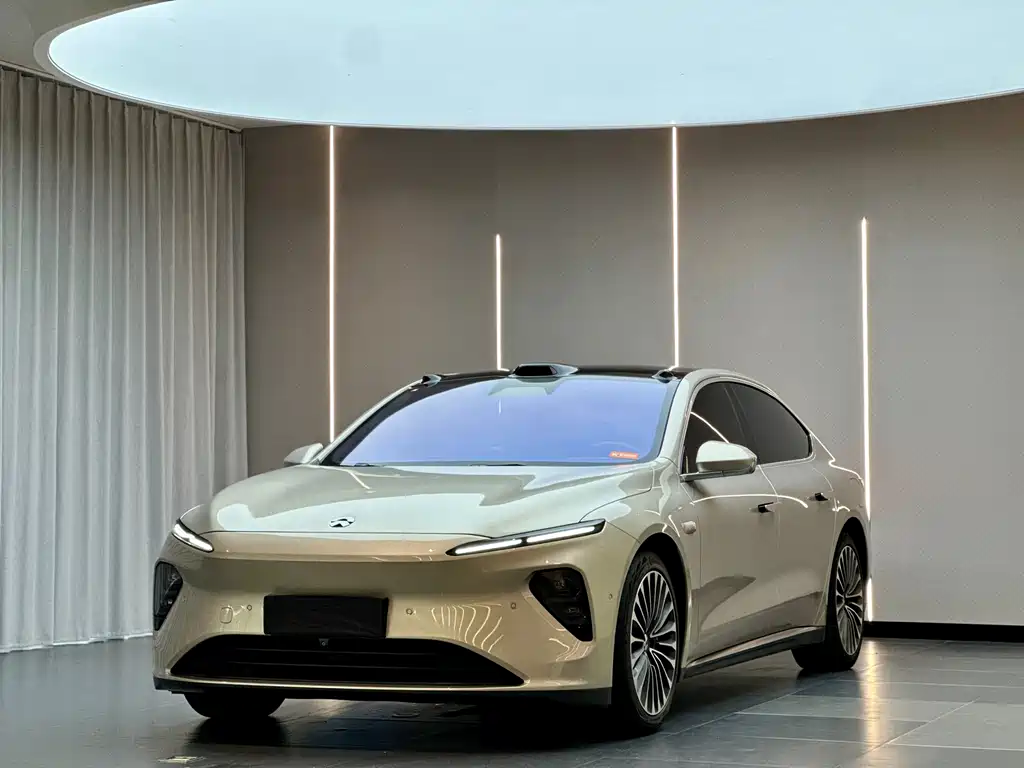 NIO ET7 2023