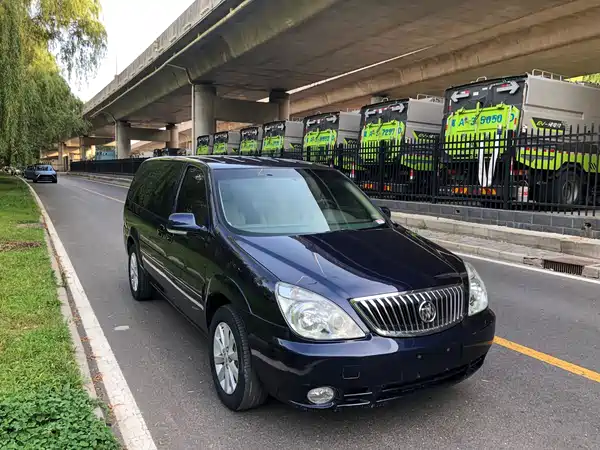 Buick GL8 2015