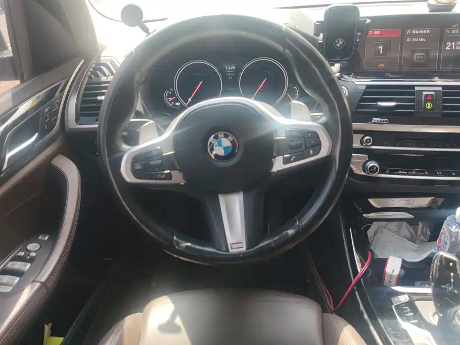 BMW X3 2019 — фото 15