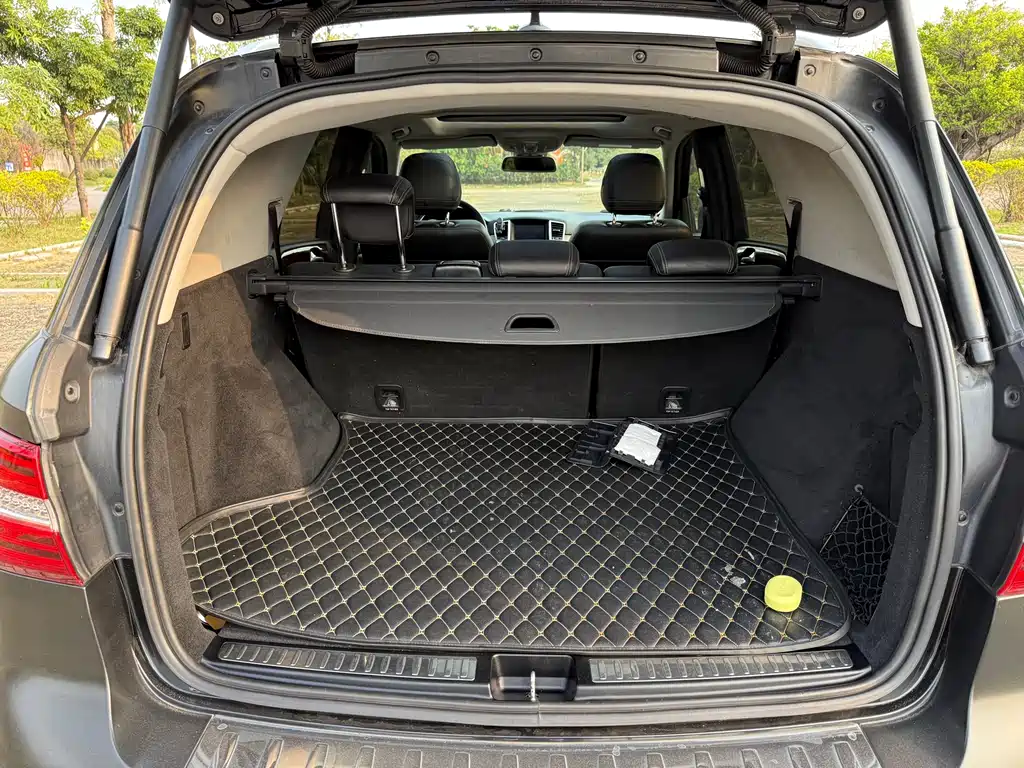 Mercedes-Benz M-Class 2015 — фото 20