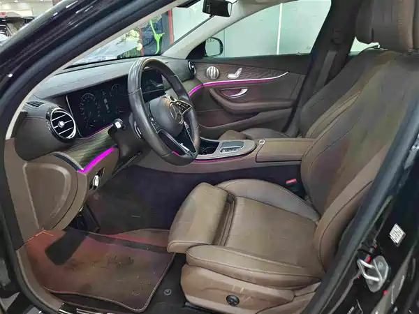 Mercedes-Benz E-Class 2023