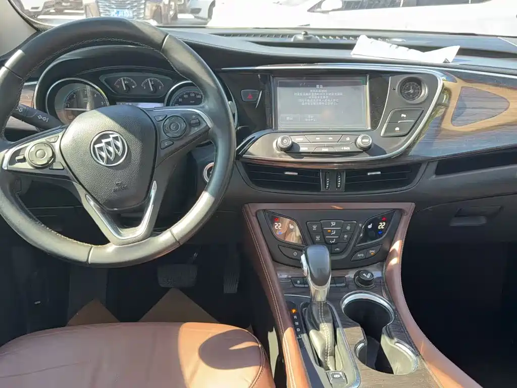 Buick Envision Plus 2016 — фото 2