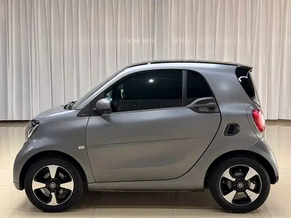 smart fortwo 2018