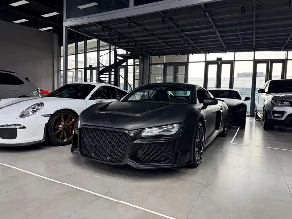 Audi R8 2010