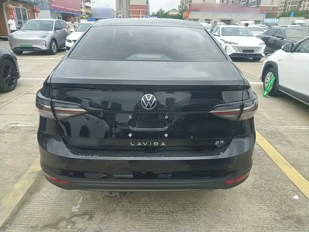 Volkswagen Lavida 2025