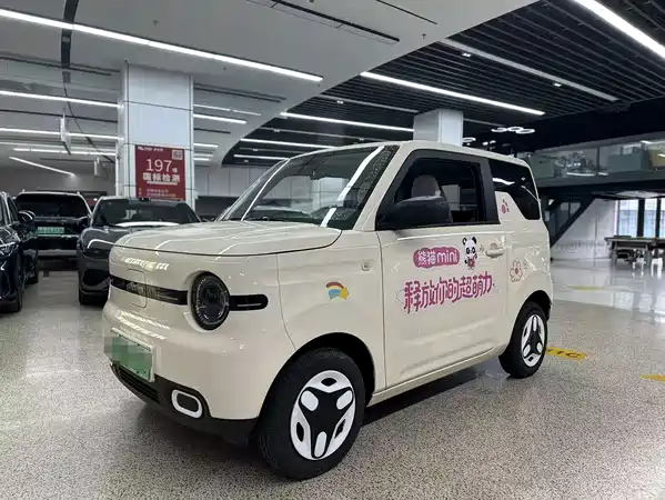 Geely Galaxy Panda 2025