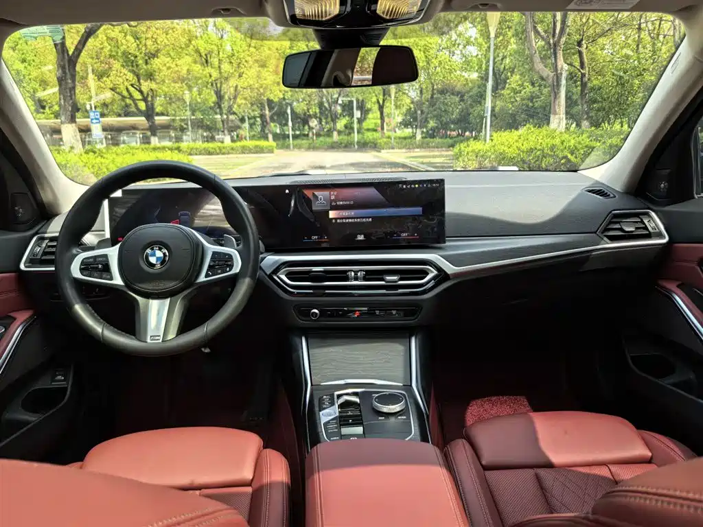 BMW 3 Series 2023 — фото 14