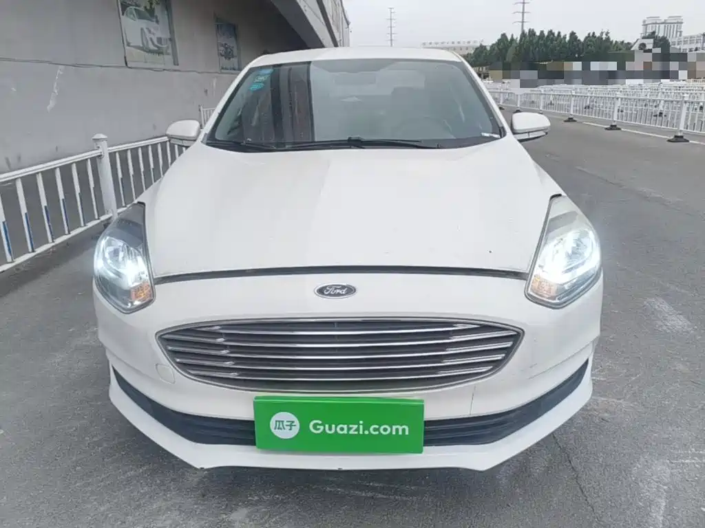 Ford Escort 2019
