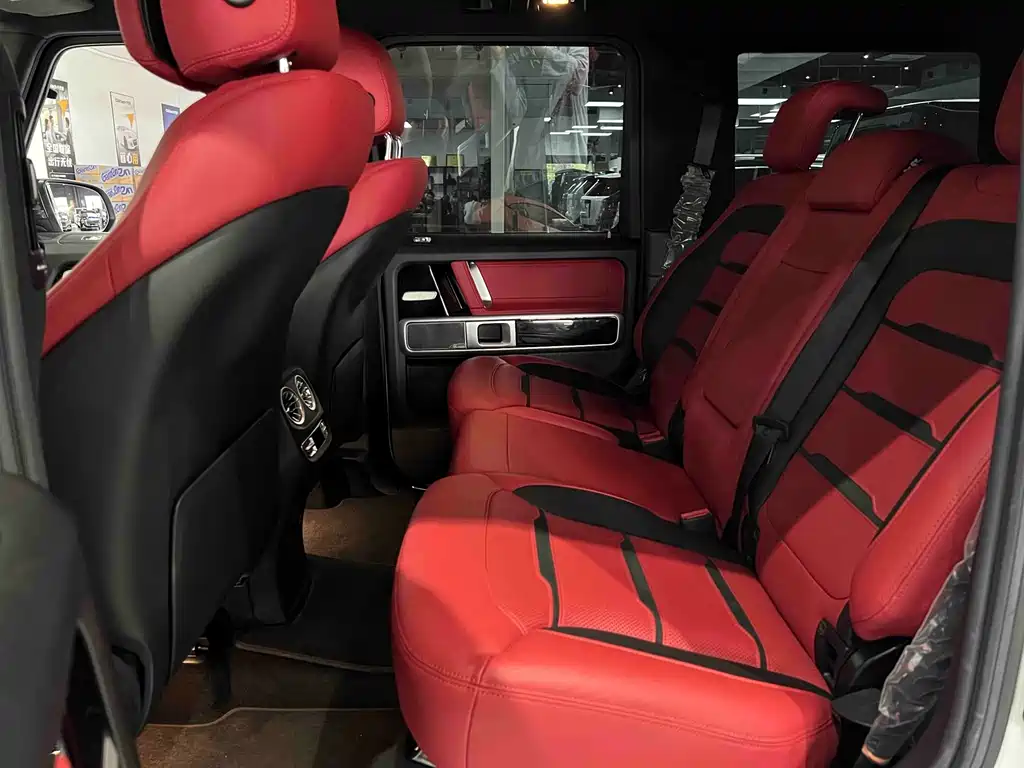 Mercedes-Benz G-Class AMG 2023 — фото 24