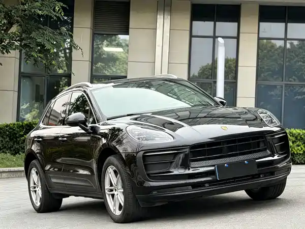 Porsche Macan 2023