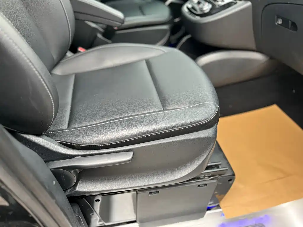 Mercedes-Benz Vito 2018 — фото 20