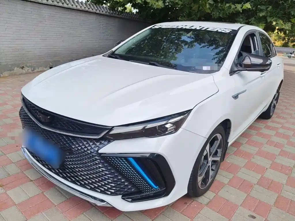 Geely Emgrand L 2021