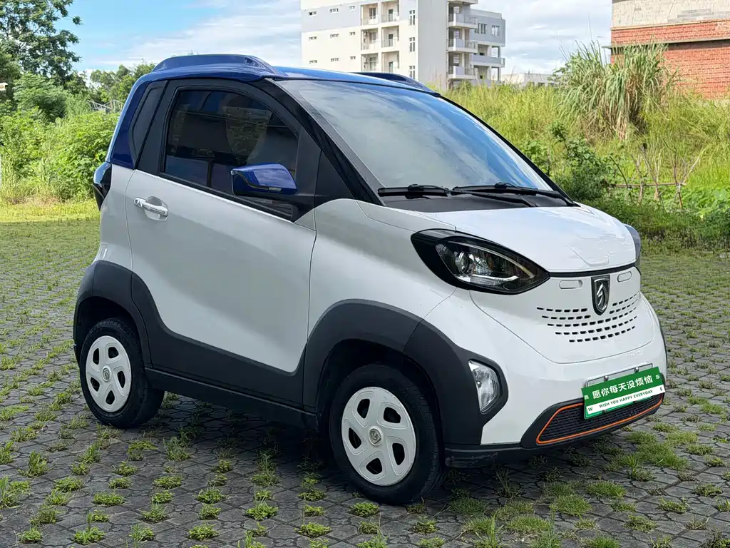 Baojun E100 2020
