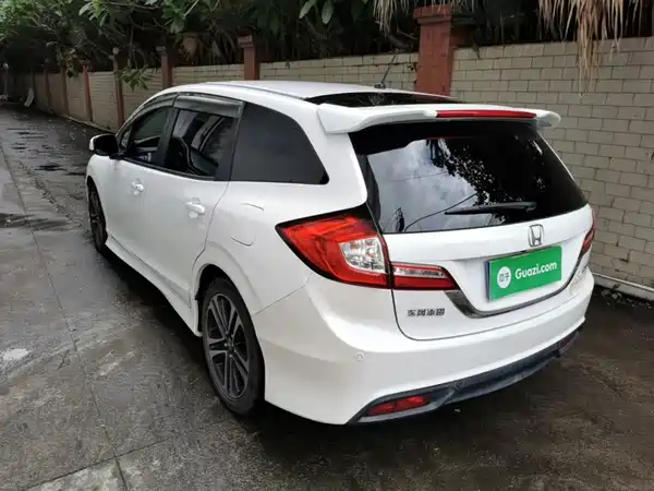 Honda Jade 2016