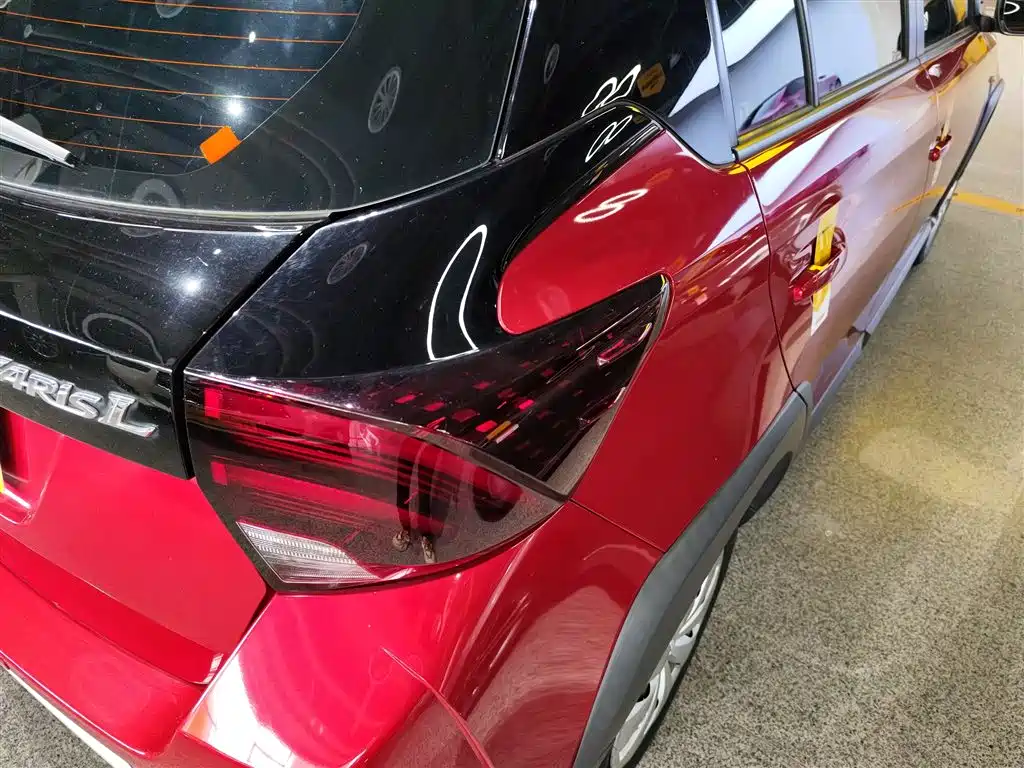 Toyota Yaris L 2021 — фото 24