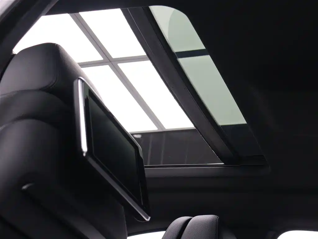 BMW X6 2016 — фото 8