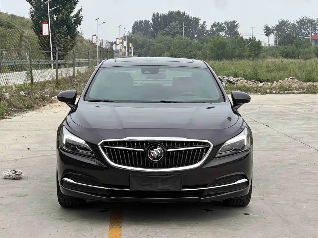Buick LaCrosse 2018 — фото 2