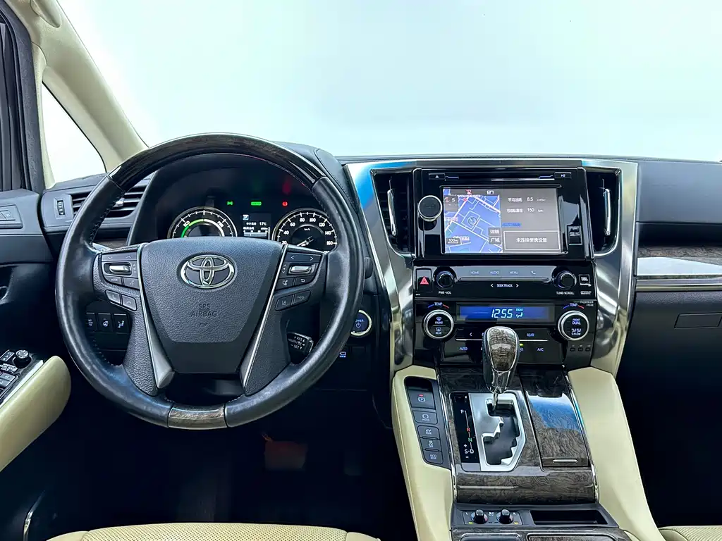 Toyota Vellfire 2019 — фото 9