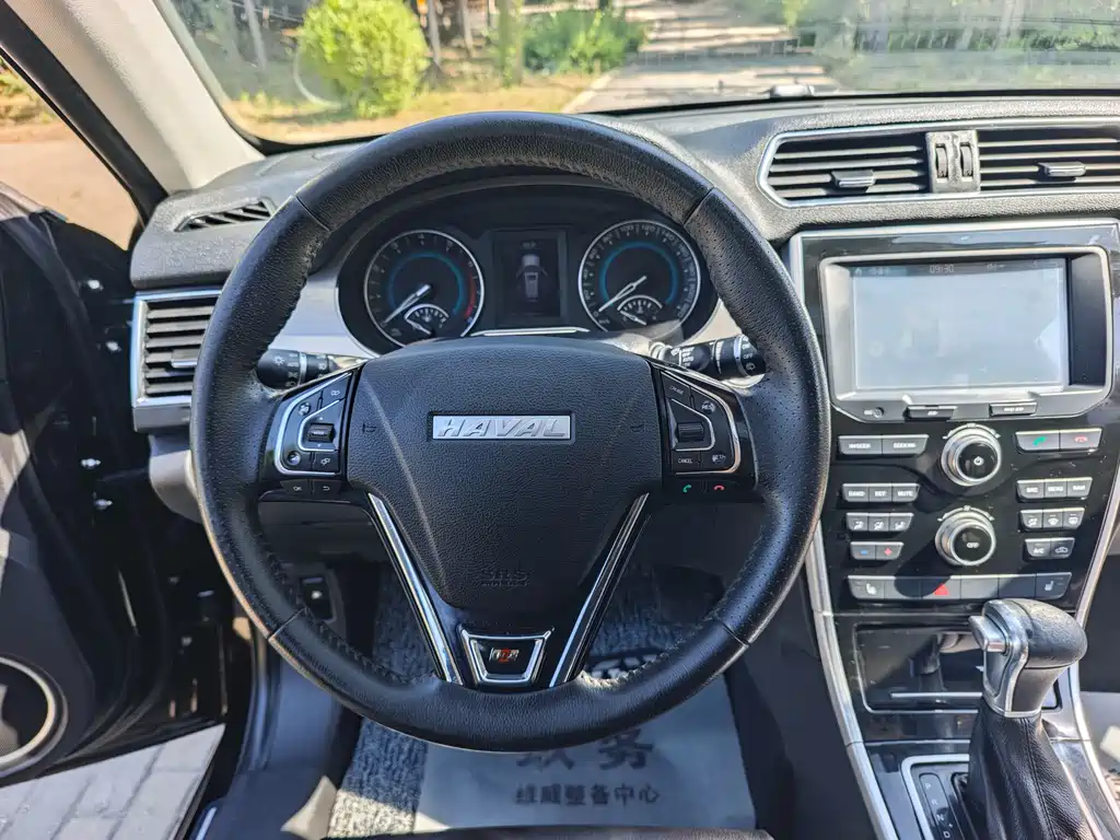 Haval H2 2017 — фото 13