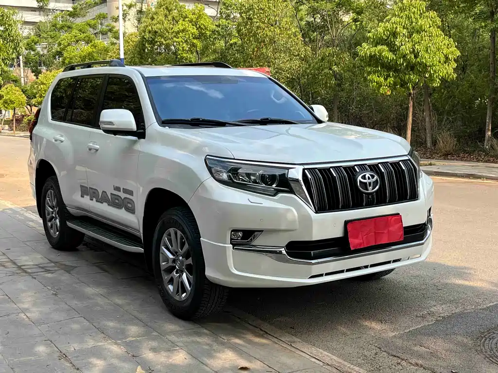 Toyota Prado 2020 — фото 3