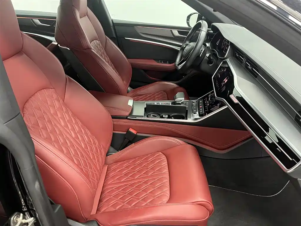 Audi A7L 2025 — фото 9