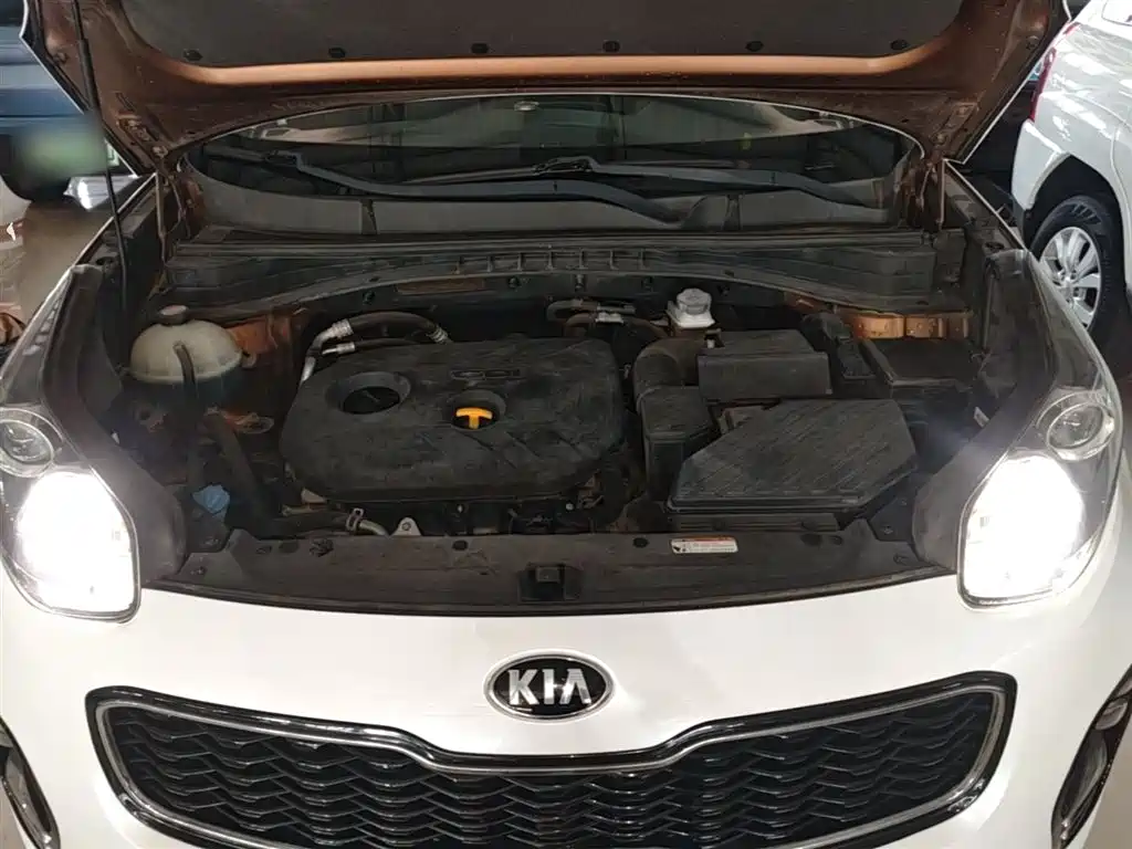 Kia KX5 2016 — фото 20
