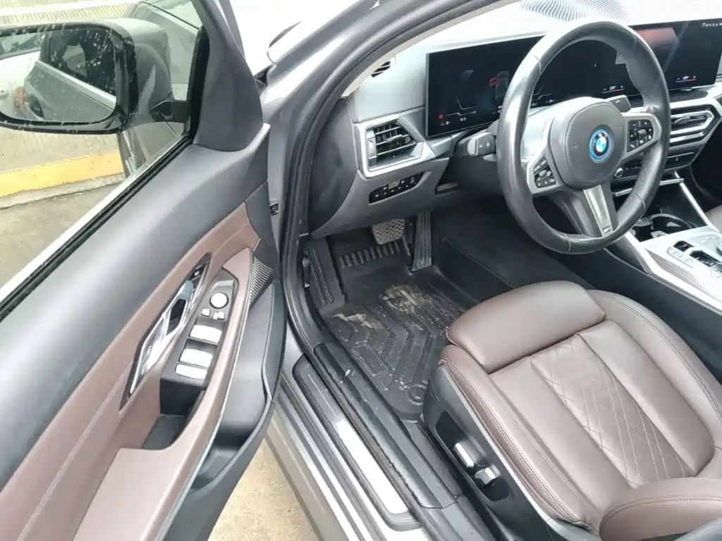 BMW i3 2022 — фото 16