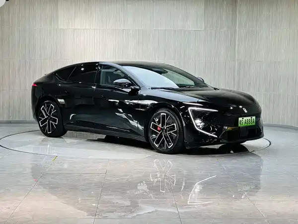 Avatr 12 2024