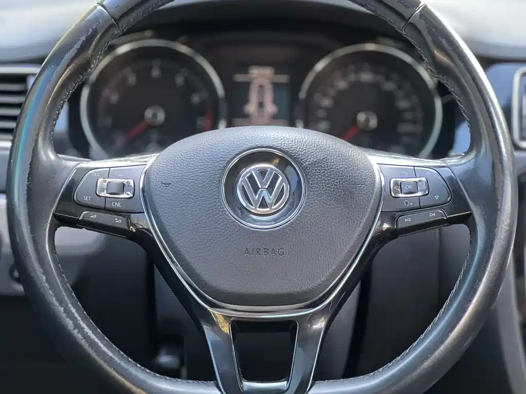 Volkswagen Sagitar 2017 — фото 2