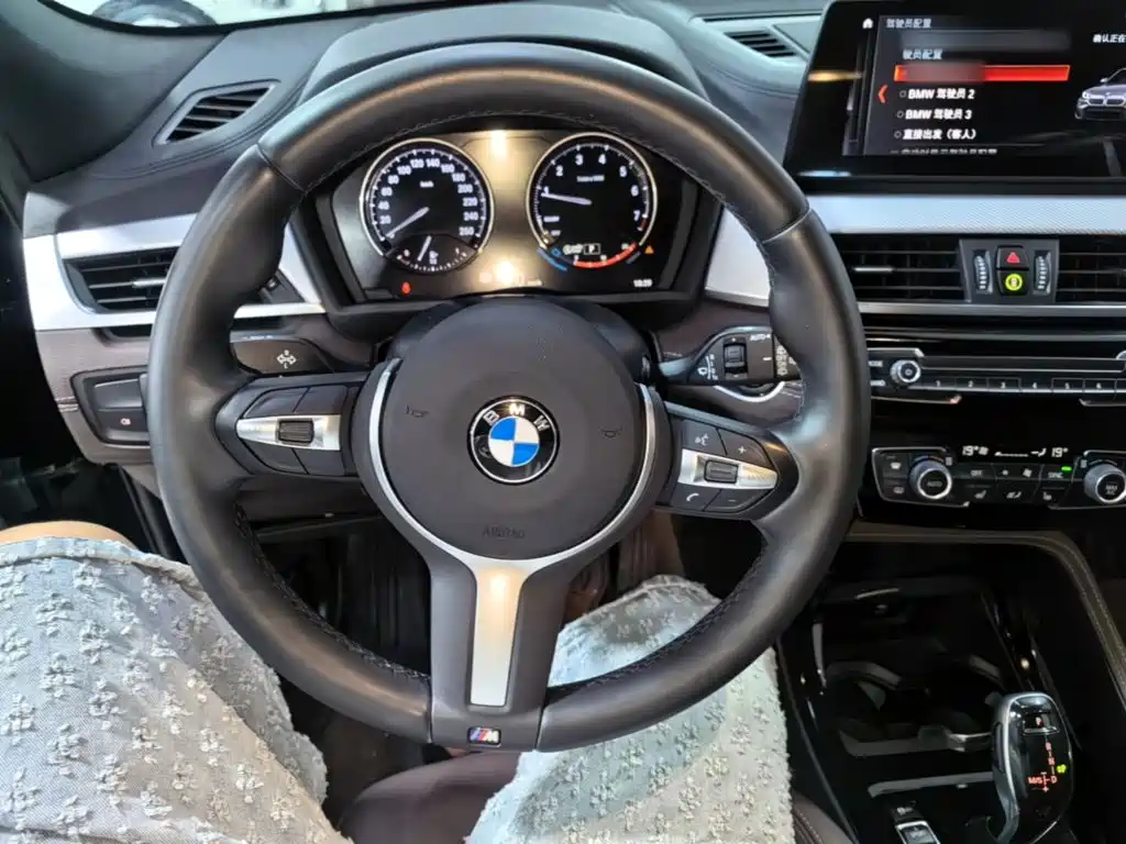 BMW X2 2020 — фото 11