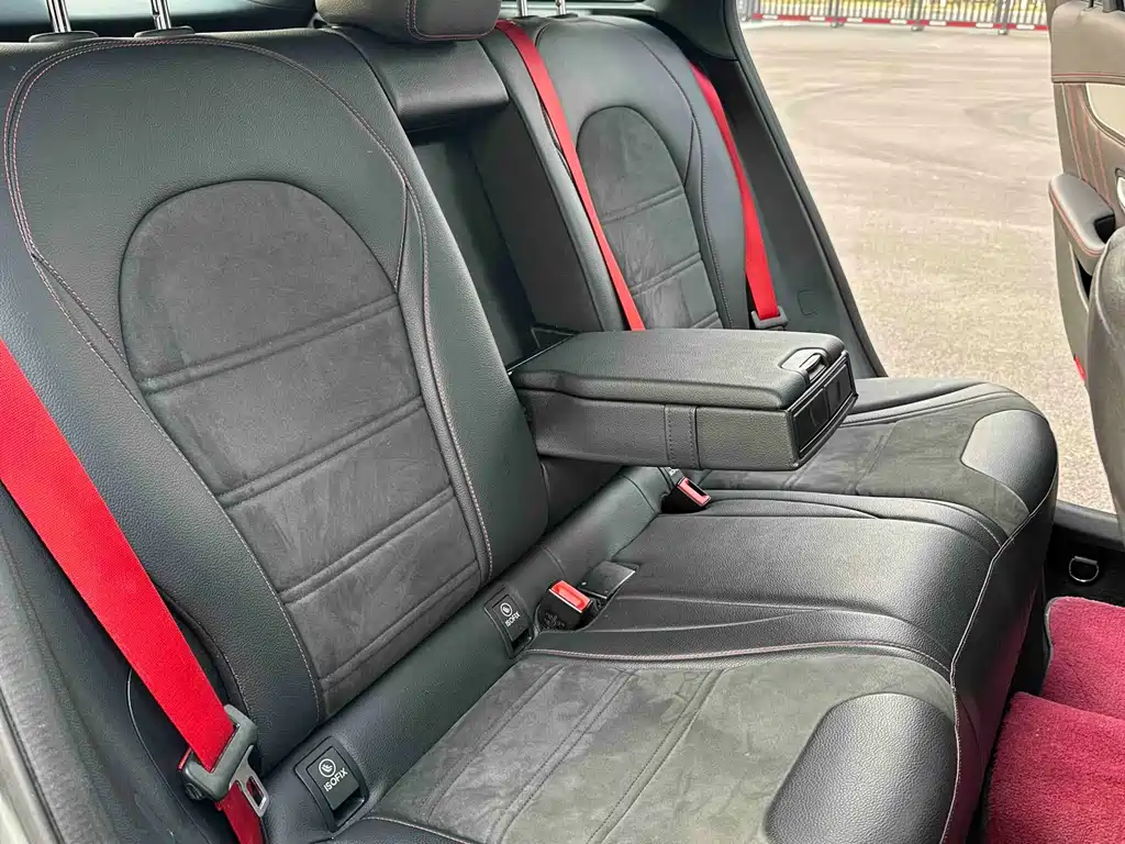 Mercedes-Benz GLC AMG 2019 — фото 19