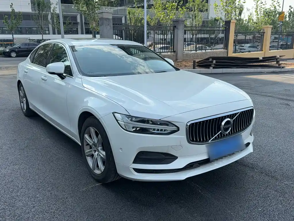 Volvo S90 2017 — фото 4
