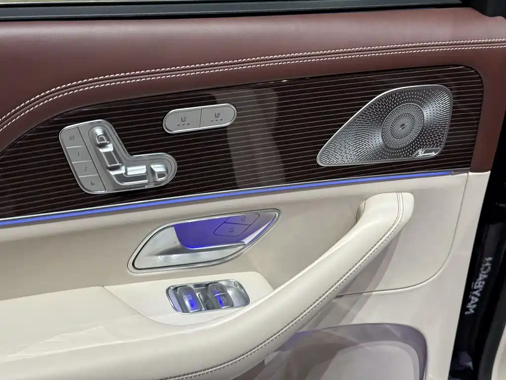 Mercedes-Benz GLS 2021 — фото 25