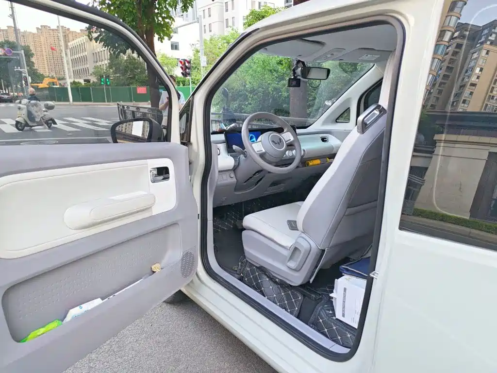 Wuling Air ev 2023 — фото 14