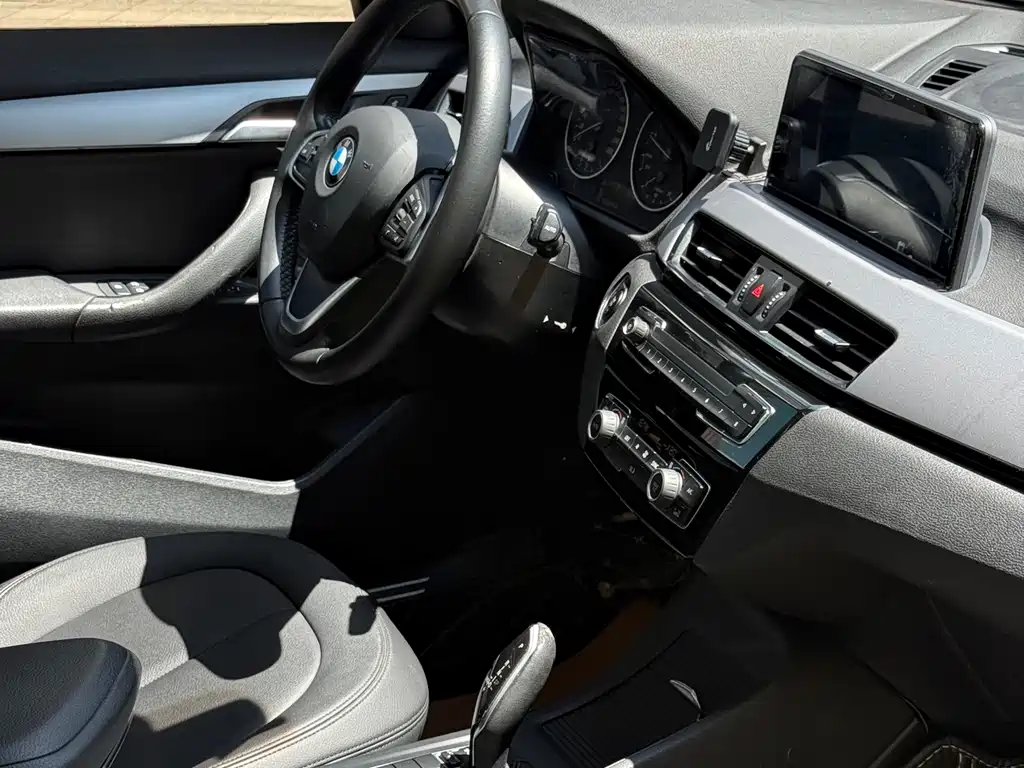 BMW X1 2017 — фото 21