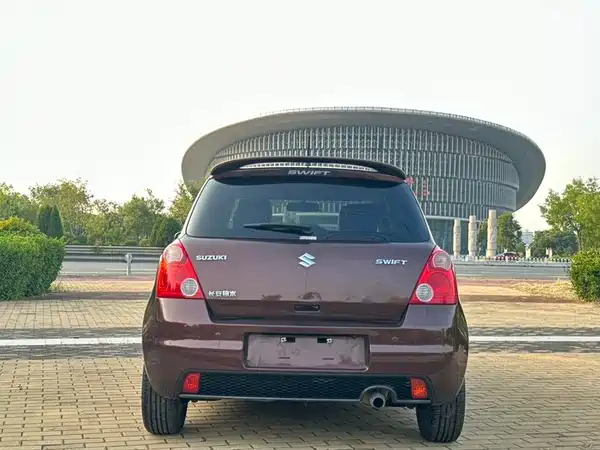 Suzuki Swift 2012