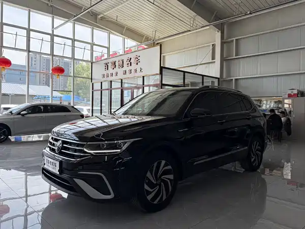 Volkswagen Tiguan L 2023