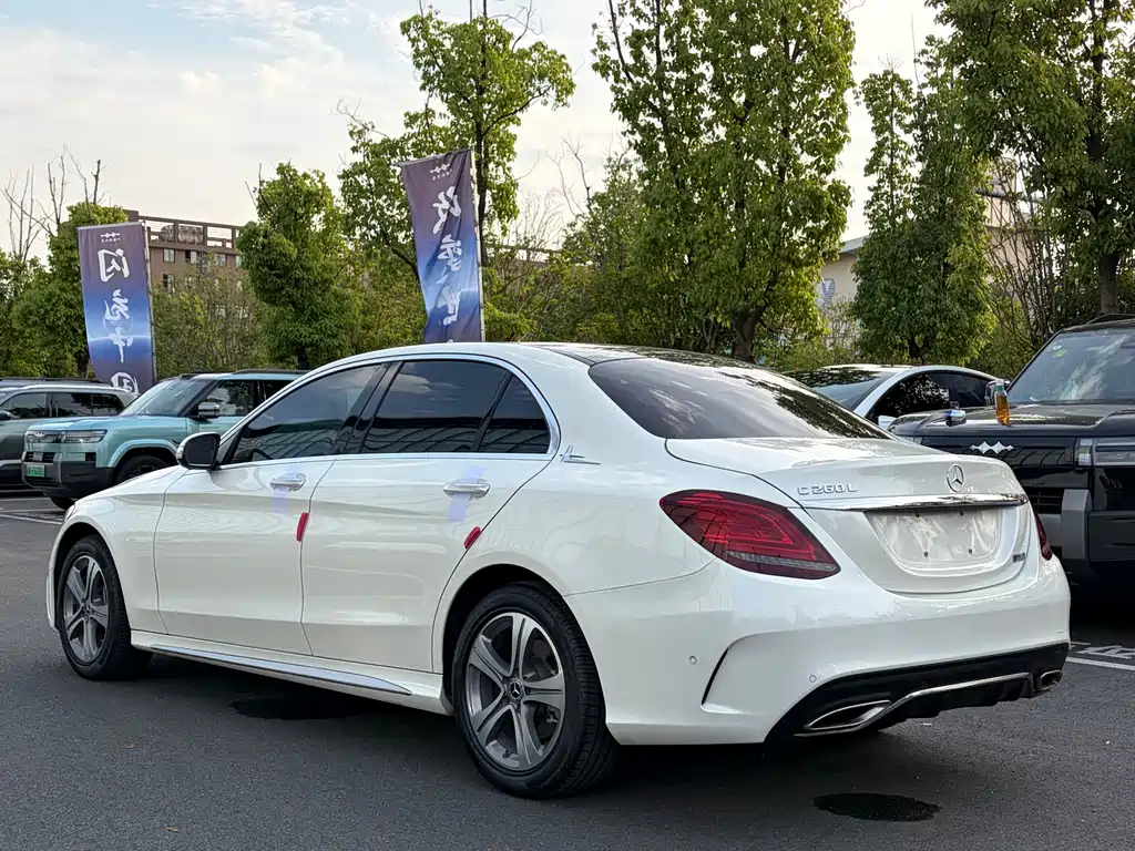 Mercedes-Benz C-Class 2022 — фото 15
