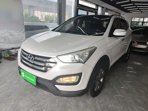Hyundai Santa Fe 2016